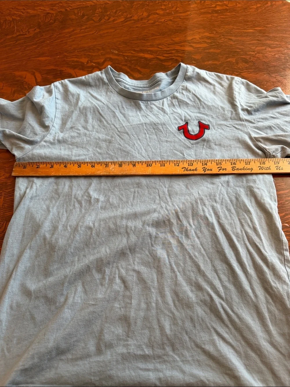 True Religion Light Blue Short Sleeve Crewneck Tee with Red Logo size small